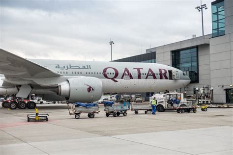 qatar airways deutschland adresse.